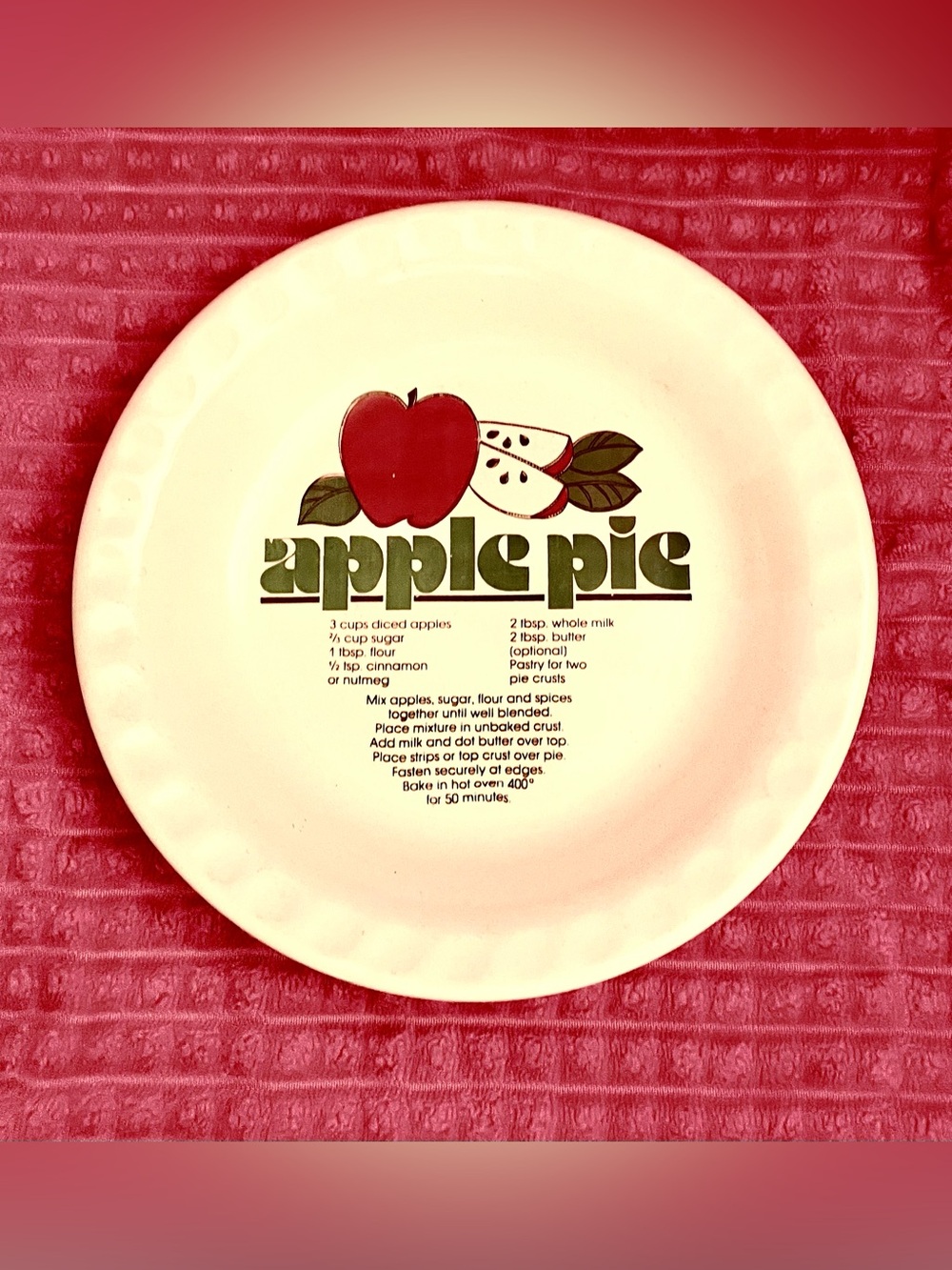 Apple Pie Stoneware Serving Plate - Cream with Red Apple Graphic